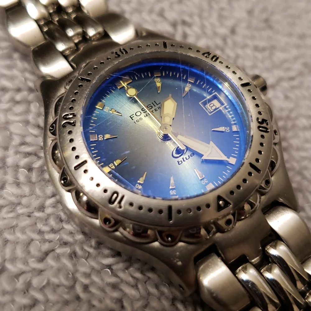 Fossil watch